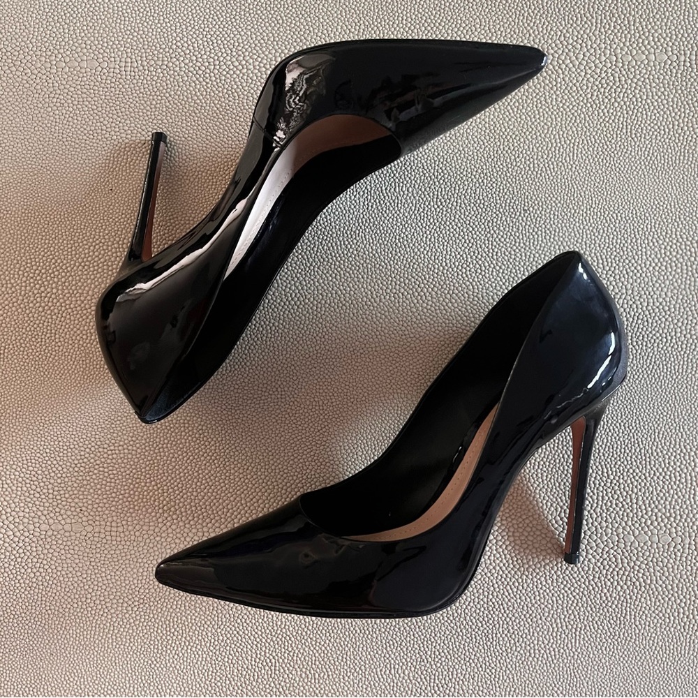 Schutz Lou High Stiletto Black Patent Lather Pump Black Sz 41 / US 10